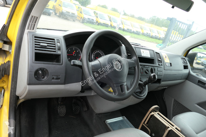 Veicolo commerciale Volkswagen T5 Transporter...