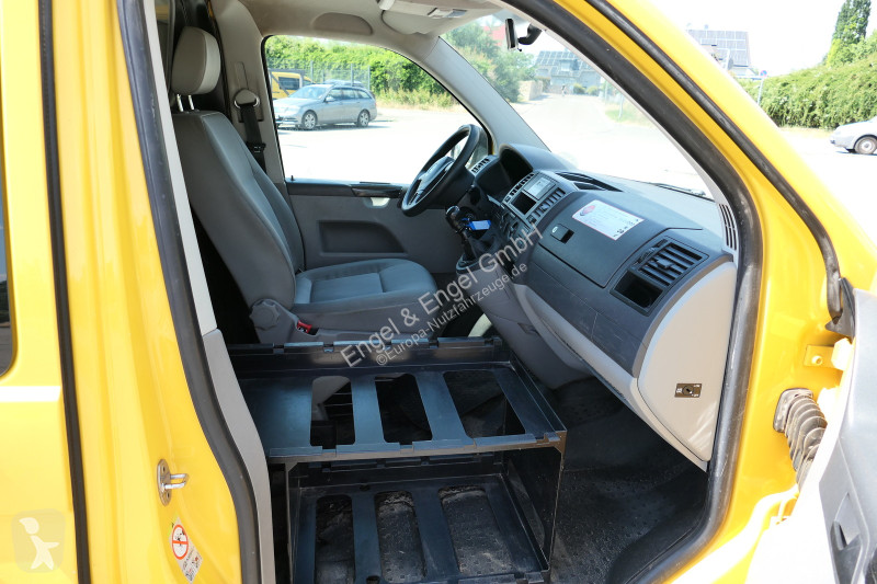 Veicolo commerciale Volkswagen T5 Transporter...