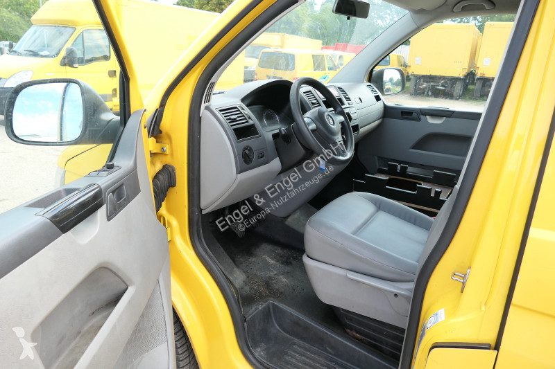 Veículo utilitário Volkswagen T5 Transporter...