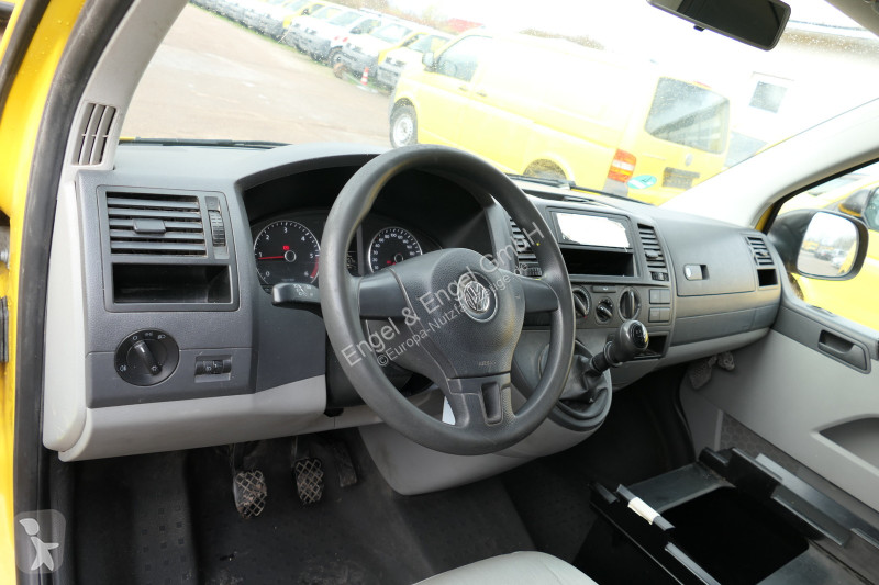 Veículo utilitário Volkswagen T5 Transporter...