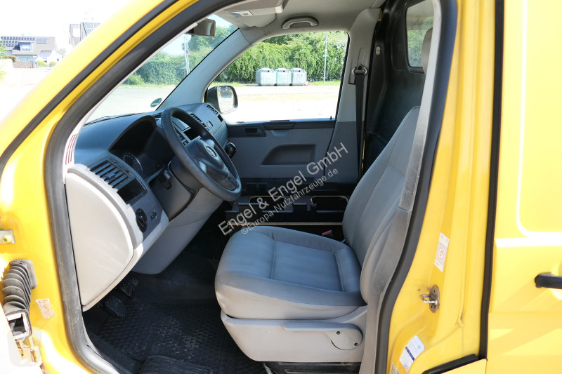 Veicolo commerciale Volkswagen T5 Transporter...