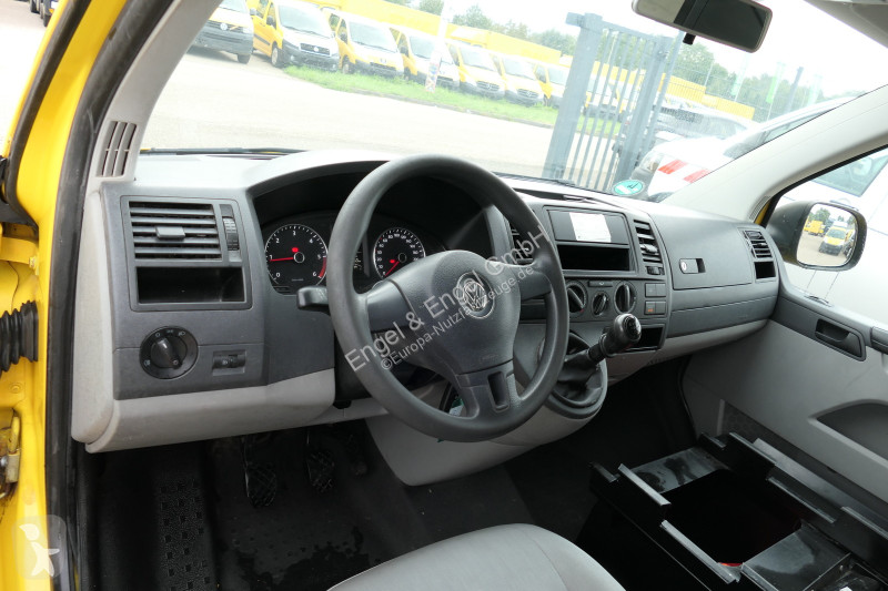 Veicolo commerciale Volkswagen T5 Transporter...