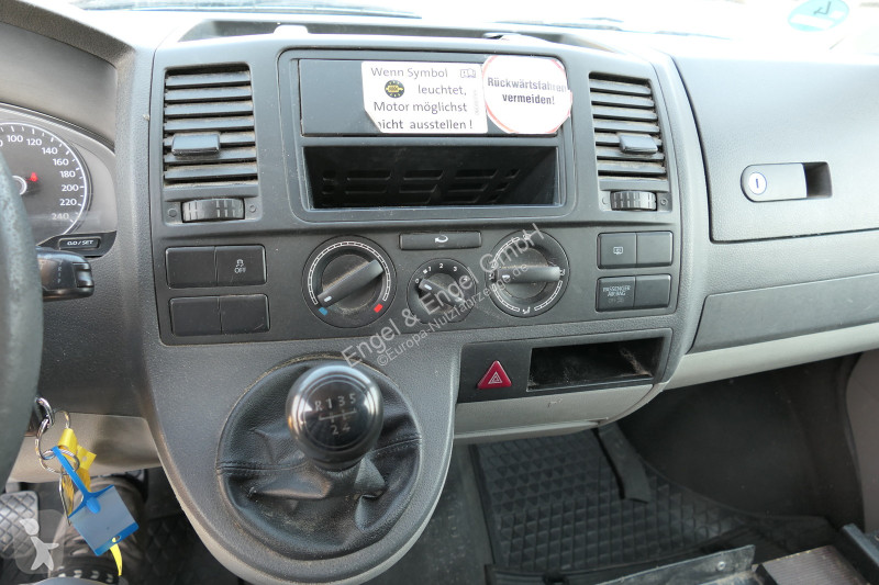 Veicolo commerciale Volkswagen T5 Transporter...