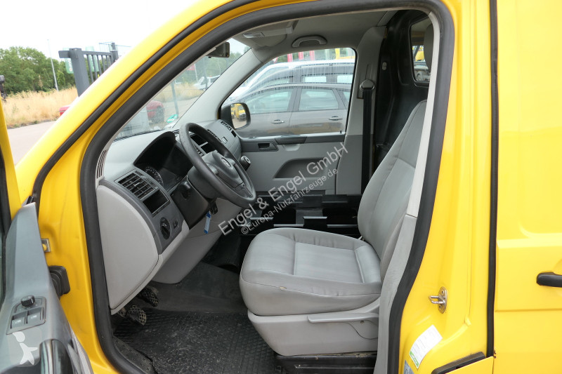 Veicolo commerciale Volkswagen T5 Transporter...