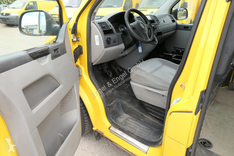 Коммерческий автомобиль Volkswagen T5...