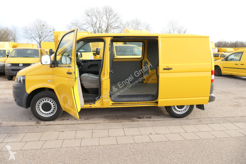Véhicule utilitaire Volkswagen T5 Transporter...