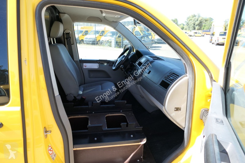 Autoutilitară Volkswagen T5 Transporter 2.0 TDI...