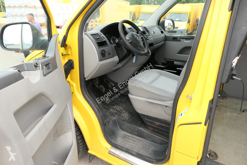 Autoutilitară Volkswagen T5 Transporter 2.0 TDI...