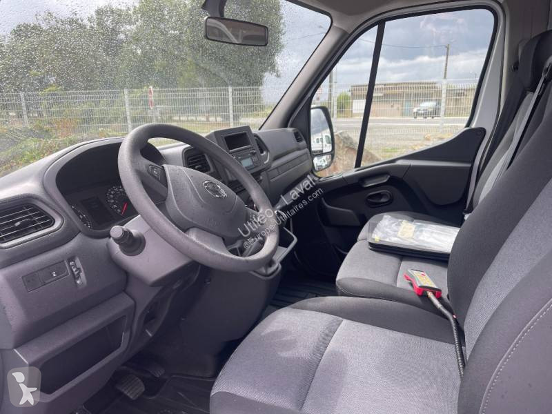 Furgoneta Nissan