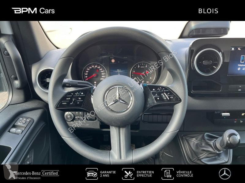 Véhicule utilitaire Mercedes CCb 519 CDI 37 3T5...