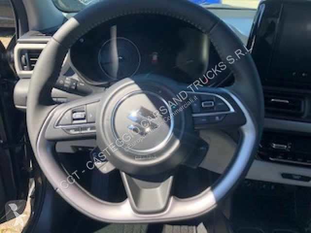 Autoutilitară Suzuki SWIFT