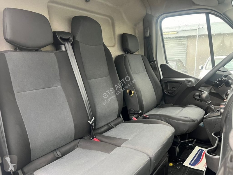 Autoutilitară Renault MASTER III FG F2800 L1H1...