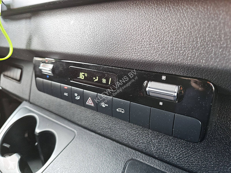 Veicolo commerciale Mercedes 319 L2H2...