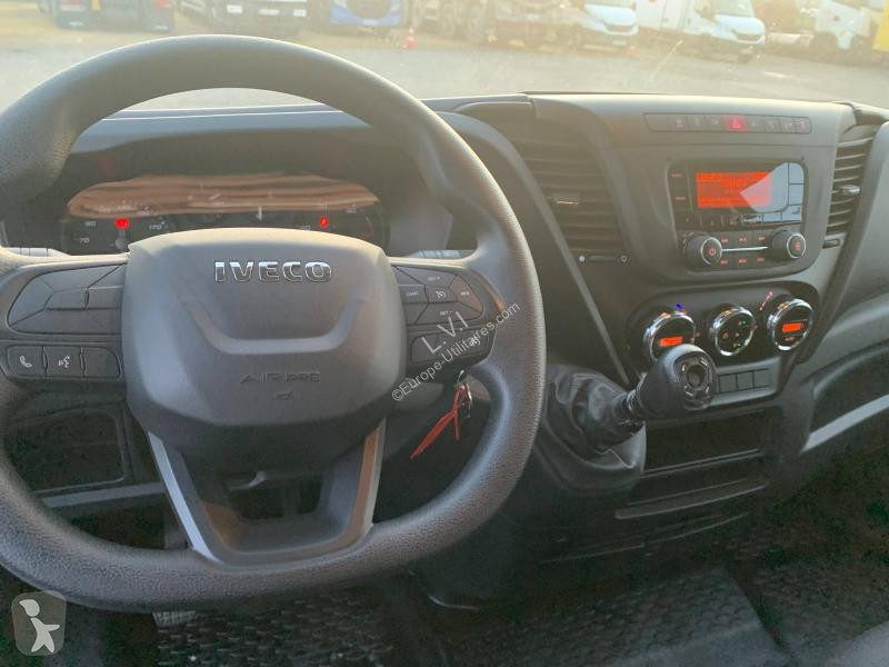 Užitkové vozidlo Iveco CCb 35C16 Empattement 4100