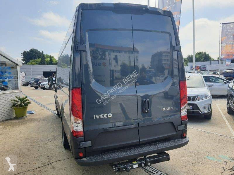 Véhicule utilitaire Iveco
