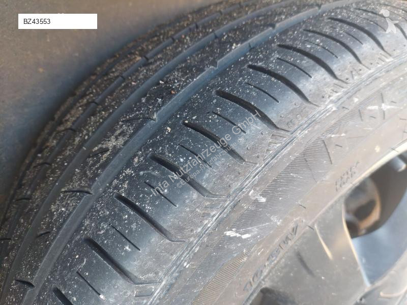 Furgoneta Volkswagen T5 AHK Doppelklima Tisch...