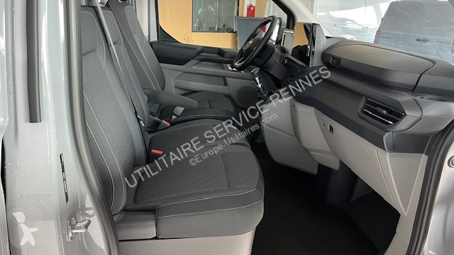 Véhicule utilitaire Ford 300 L1H1 2.0 ECOBLUE...