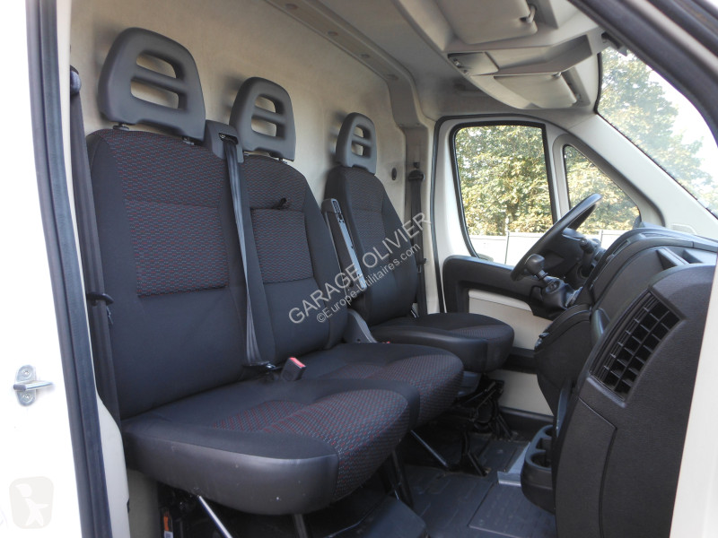 Užitkové vozidlo Citroën 33 L2H2 2.0 Bluehdi...
