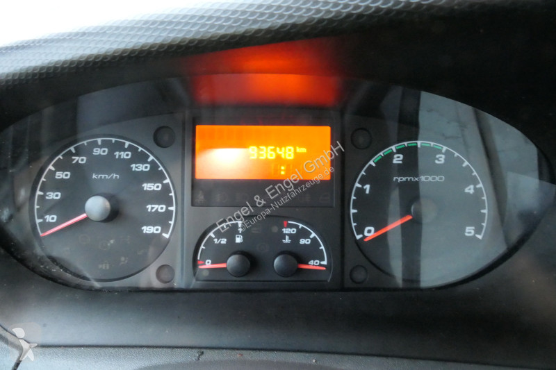 Furgoneta Iveco Daily 35 S11 C30C AUTOMATIK...