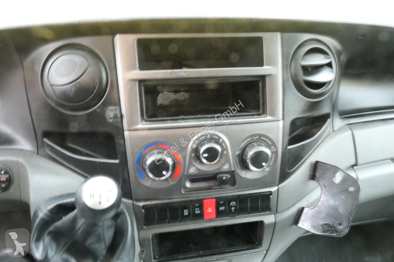 Veicolo commerciale Iveco Daily 35 S11 C30C...