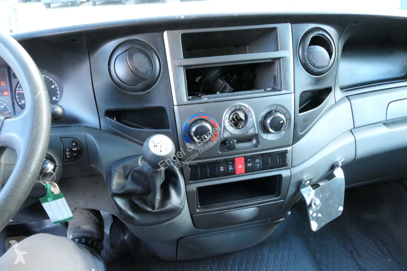 Autoutilitară Iveco Daily 35 S11 C30C AUTOMATIK...