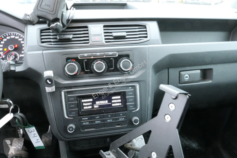 Véhicule utilitaire Volkswagen Caddy 2.0 TDI...