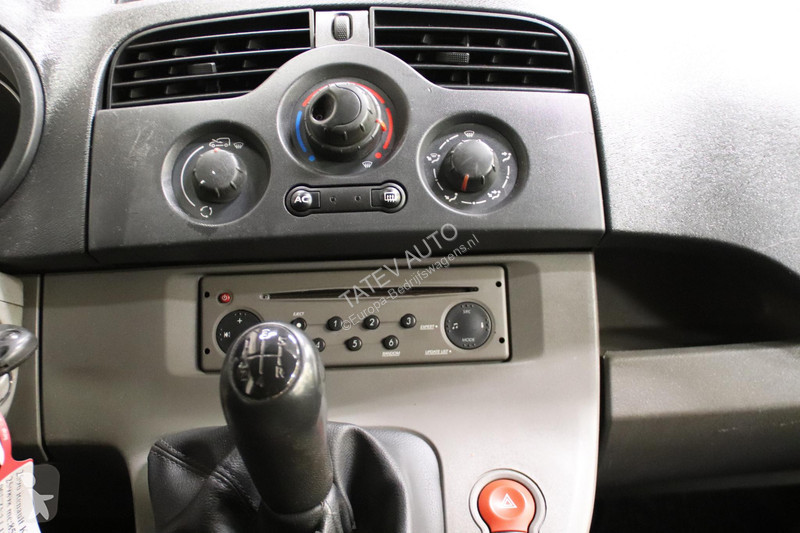 Véhicule utilitaire Renault 1.5 dCi MET...