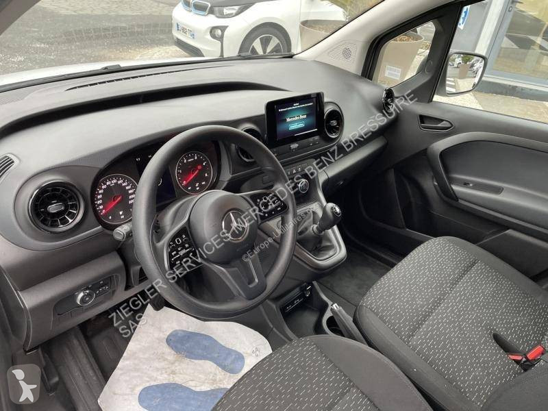 Véhicule utilitaire Mercedes