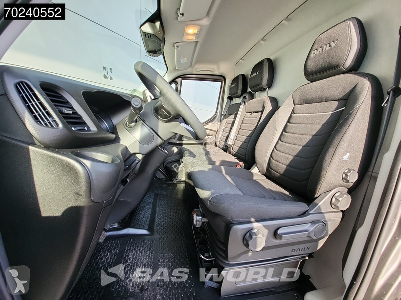 Autoutilitară Iveco 35C21 3.0L Automaat 210PK...