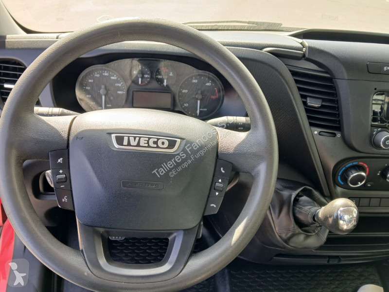 Veicolo commerciale Iveco  35C12 CAJA BASCULANTE