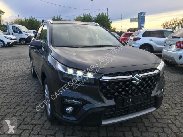 Furgoneta Suzuki S-CROSS 1.4 HYBRID TOP 2WD...