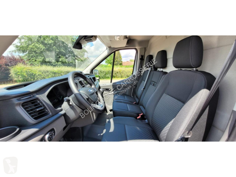 Véhicule utilitaire Ford TRANSIT 350 L3H2 2.0...