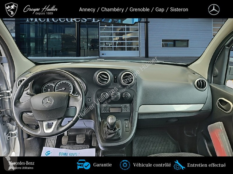 Véhicule utilitaire Mercedes 111 CDI Fourgon Long