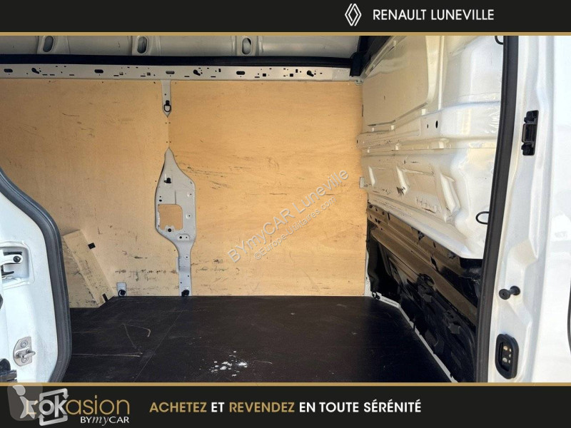Veículo utilitário Renault TRAFIC FGN L2H2 3000...