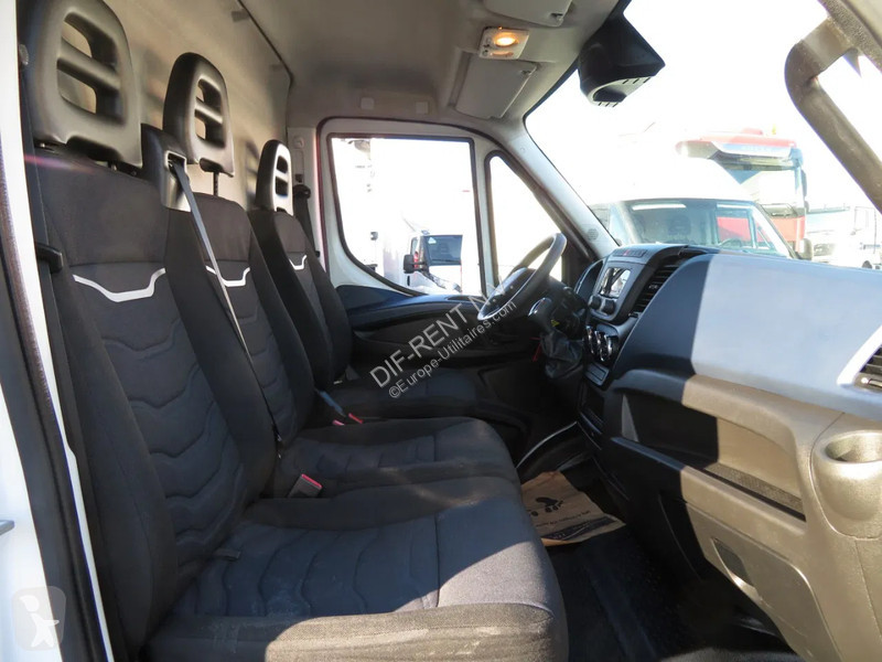 Veículo utilitário Iveco 35 S 14 A8