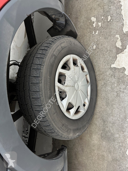 Furgoneta Ford