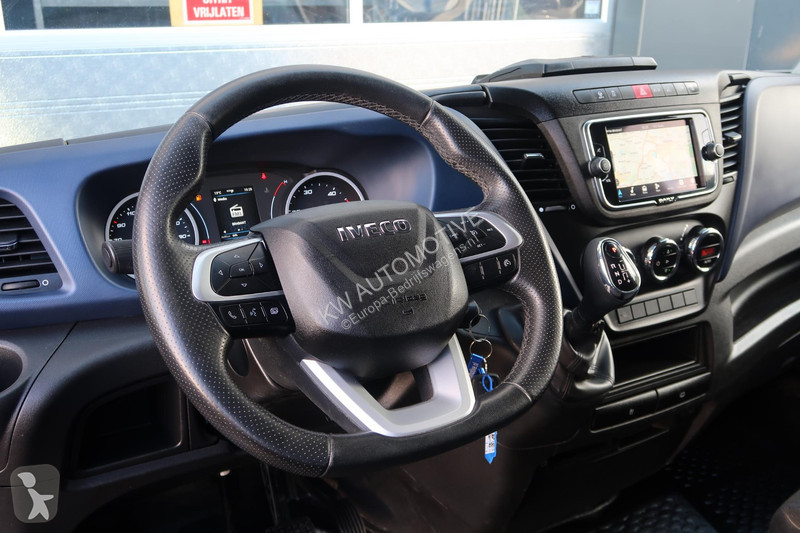 Bedrijfswagen Iveco 35S18HV 3.0 35 L2 H2 AUT/...