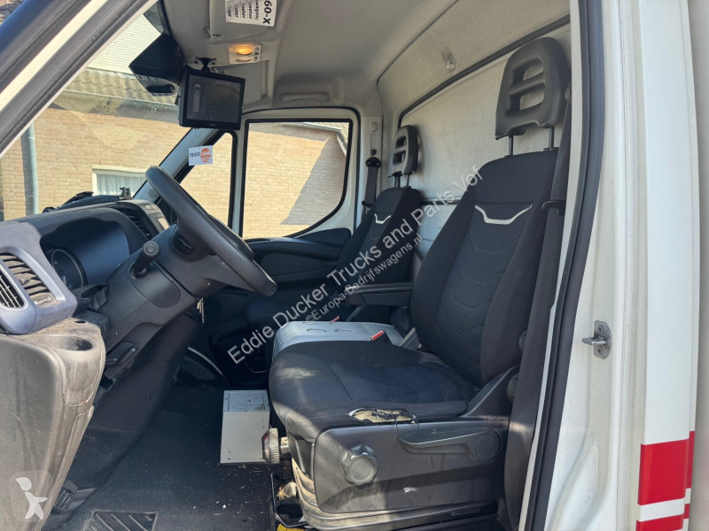Veicolo commerciale Iveco 40-180 HI-MATIC EURO 6