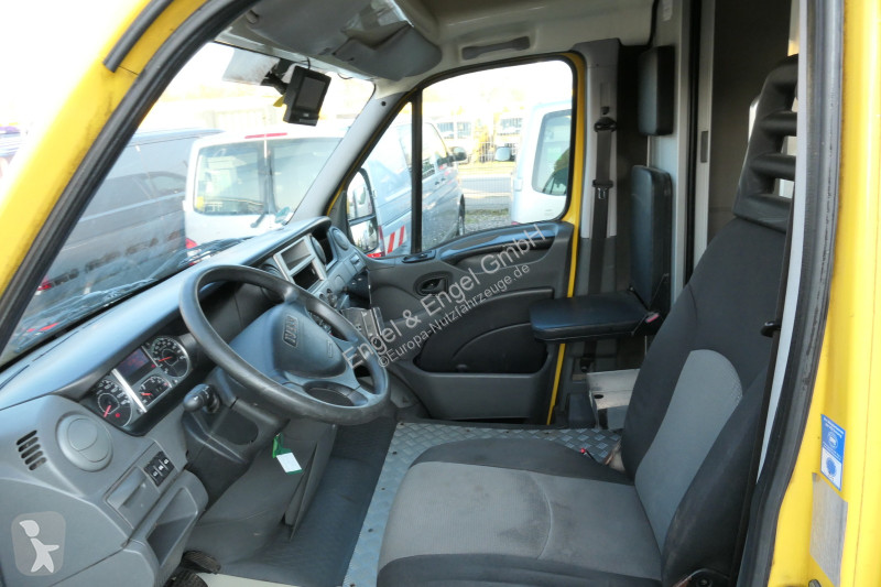 Furgoneta Iveco Daily 35 S11 C30C AUTOMATIK...