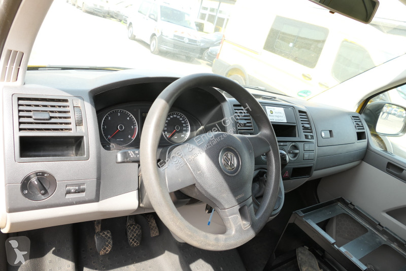 Veicolo commerciale Volkswagen T5 Transporter...
