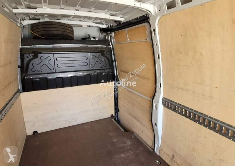 Veículo utilitário Iveco DAILY 35-140 /...