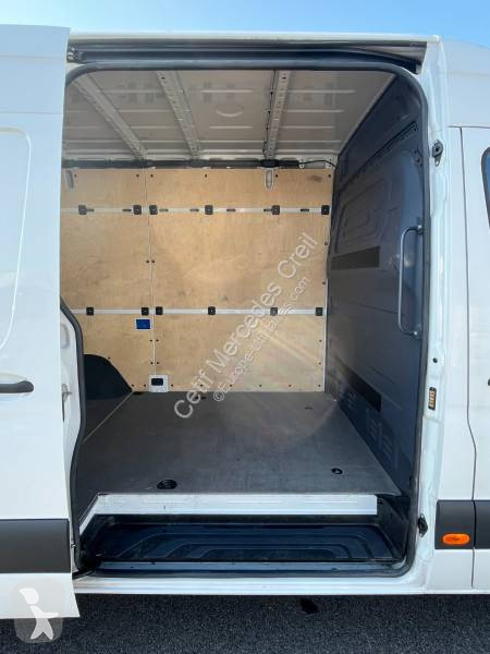 Véhicule utilitaire Mercedes
