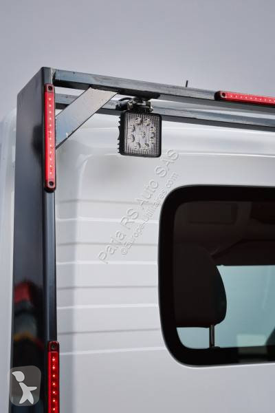 Véhicule utilitaire Maxus