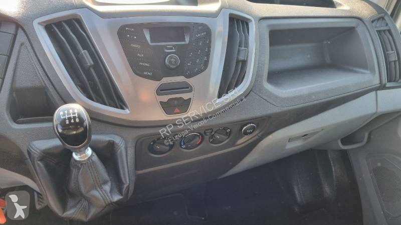 Furgoneta Ford
