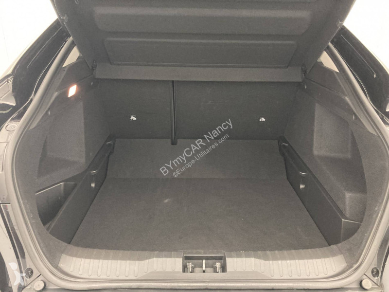 Autoutilitară Renault Arkana mild hybrid 140...