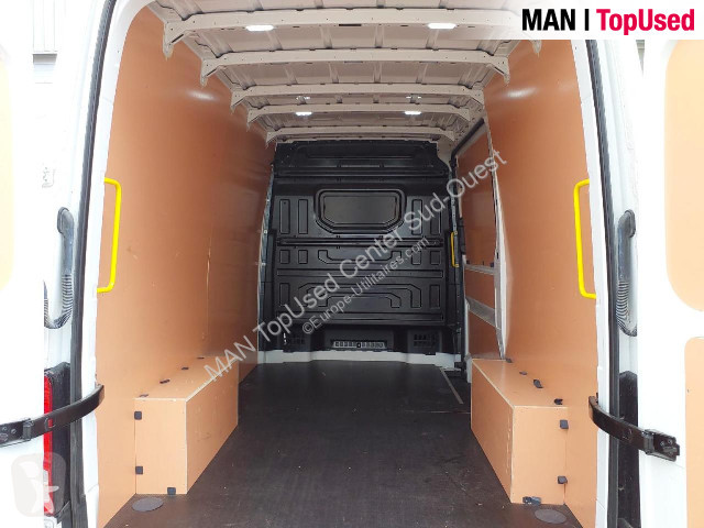 Furgoneta MAN TGE 3.140 4X2F SB