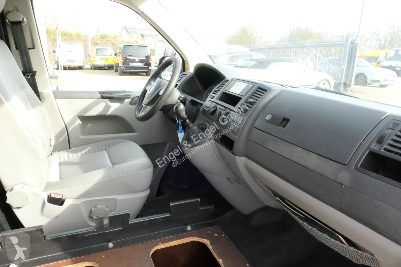Veicolo commerciale Volkswagen T5 Transporter...
