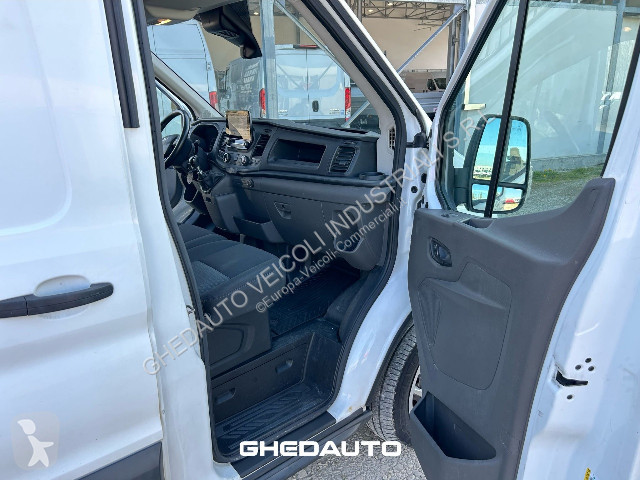 Autoutilitară Ford Transit V363 RWD 2019 -...