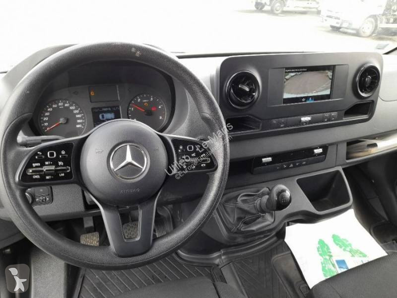 Véhicule utilitaire Mercedes