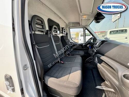 Furgoneta Iveco